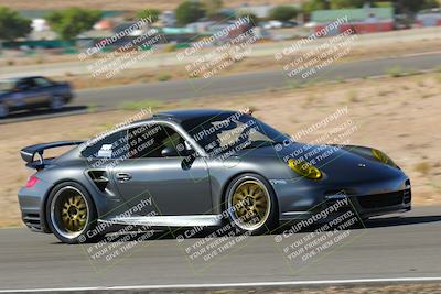 media/Oct-01-2022-Team Topak Racing (Sat) [[f860fb51be]]/2-Inter Low 2/session 1 turn 3/